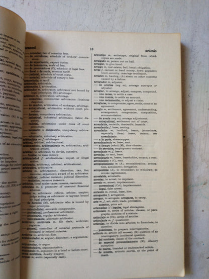 Libro usado en venta: Diccionario de terminos legales (Biling?e); editorial Limusa impreso en 1982 realizamos envios a todo el mundo.3