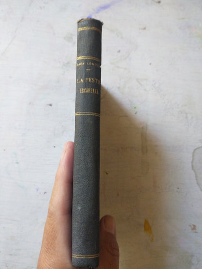 Libro usado en venta: La peste escarlata de Jack London; editorial Prometeo realizamos envios a todo el mundo.3