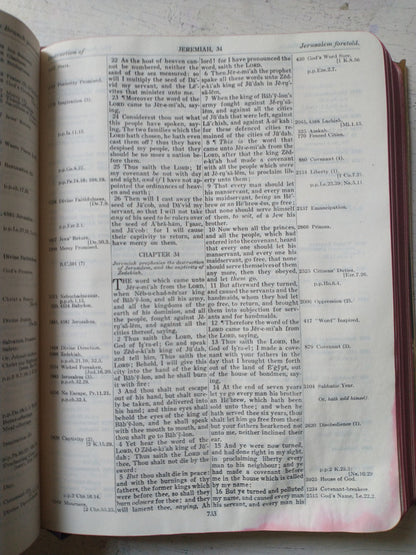 Libro usado en venta: La vida del Mahatma Gandhi de Louis Fischer; editorial Jacobo Peuser impreso en 1953 realizamos envios a todo el mundo.2