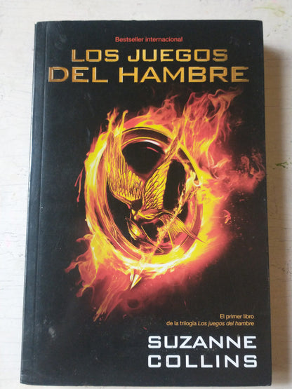 Libro usado en venta: Los juegos del hambre de Suzanne Collins; editorial Del Nuevo Extremo impreso en 2012 realizamos envios a todo el mundo.1
