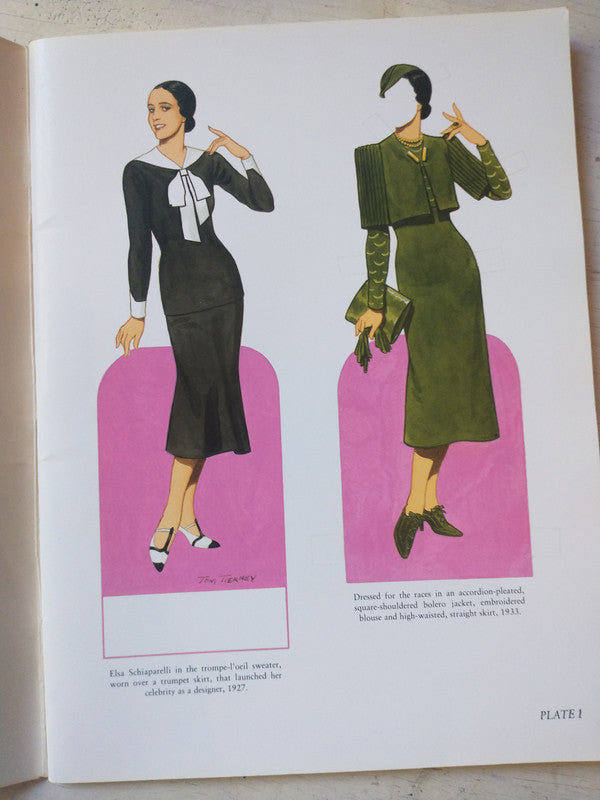 Libro usado en venta: Schiaparelli fashion review de Elsa Schiaparelli; editorial Tom Tierney impreso en 1988 realizamos envios a todo el mundo.4