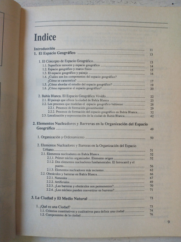 Libro usado en venta: Educacion fisica - Crecer, Jugar, Aprender de Alejandro R. Pittaluga; editorial Sainte Claire impreso en 1997.2