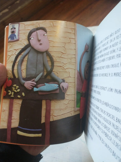 Libro usado en venta: Hechizo de espuma de Liliana Cinetto; editorial Crecer Creando impreso en 2009 realizamos envios a todo el mundo.2