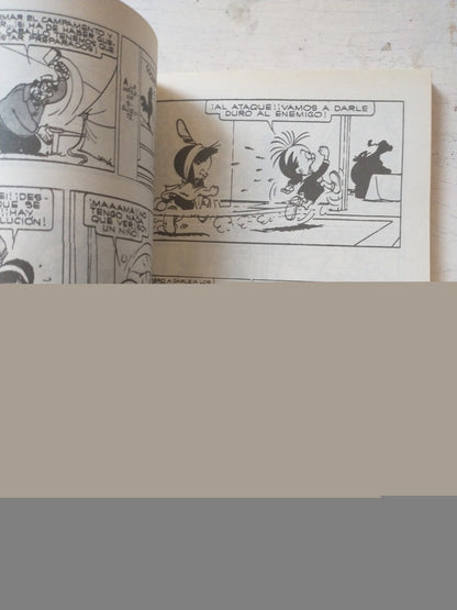 Libro usado en venta: Mitos y recuerdos de Marcelo Birmajer; editorial Santillana impreso en 2020 realizamos envios a todo el mundo.2