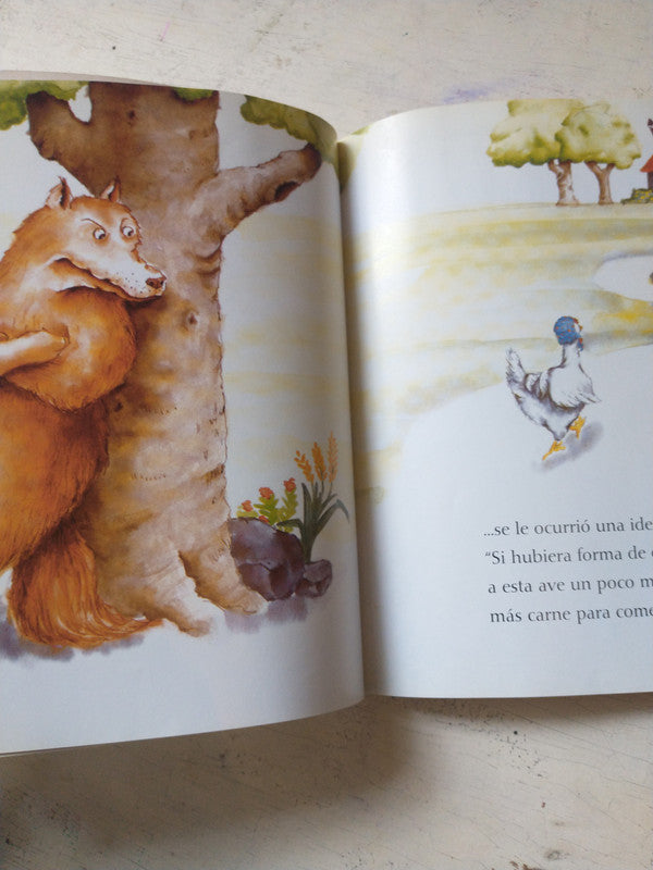 Libro usado en venta: El estofado del lobo de Keiko Kasza; editorial Norma impreso en 2006 realizamos envios a todo el mundo.3