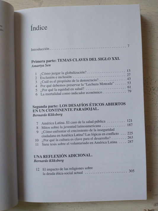 Libro usado en venta: Eva (Serie Falco) de Arturo Perez-Reverte; editorial Alfaguara impreso en 2017 realizamos envios a todo el mundo.2