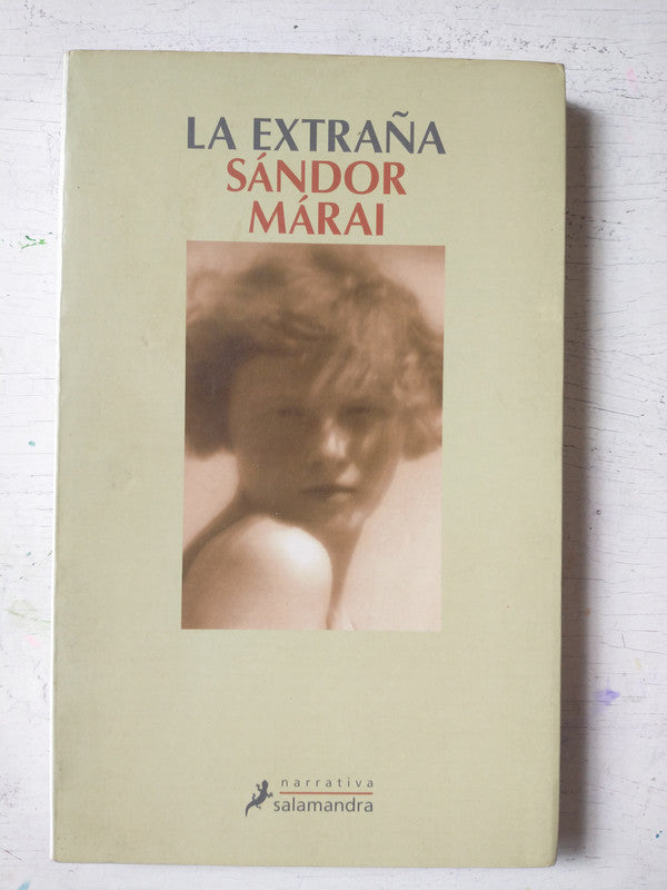 Libro usado en venta: La extra?a de Sandor Marai; editorial Salamandra impreso en 2008 realizamos envios a todo el mundo.1