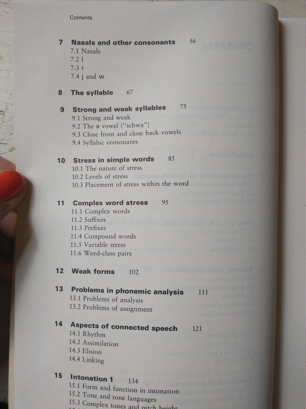 Libro usado en venta: English phonetics and Phonology de Peter Roach; editorial Cambridge University Press impreso en 1991 envios a todo el mundo.3