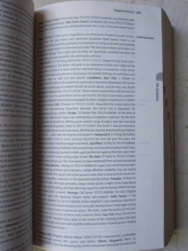 Libro usado en venta: Universo Mafalda de Quino; editorial Lumen impreso en 2022 realizamos envios a todo el mundo.2