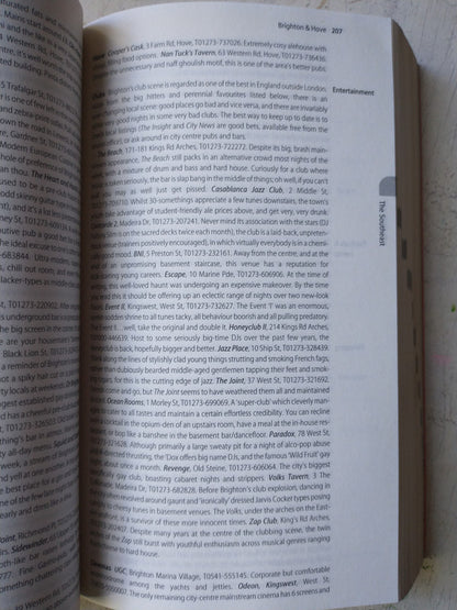 Libro usado en venta: Universo Mafalda de Quino; editorial Lumen impreso en 2022 realizamos envios a todo el mundo.2