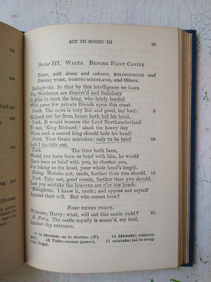 Libro usado en venta: English Course; editorial Linguaphone Institute impreso en _ realizamos envios a todo el mundo.2