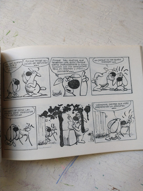 Libro usado en venta: Perro mundo de Jose M. Heredia; editorial La empresa de buenas cosas impreso en 1977 realizamos envios a todo el mundo.3