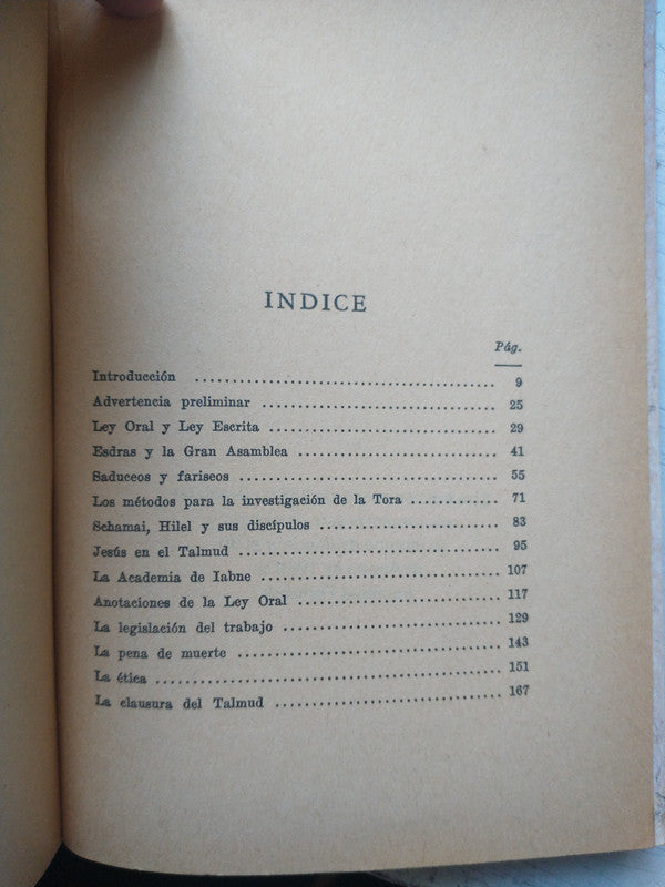 Libro usado en venta: San Martin 1824-1850 de Carlos Alberto Guzman; editorial Circulo Militar impreso en 1993 realizamos envios a todo el mundo.2