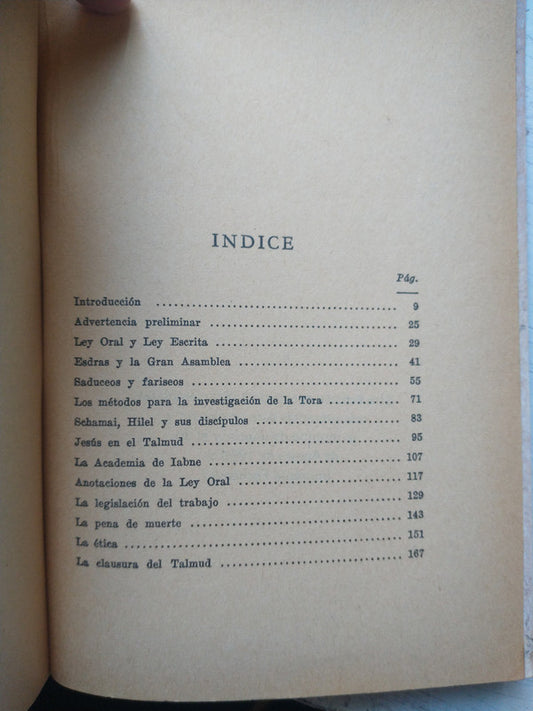 Libro usado en venta: San Martin 1824-1850 de Carlos Alberto Guzman; editorial Circulo Militar impreso en 1993 realizamos envios a todo el mundo.2