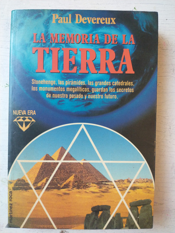 Libro usado en venta: La memoria de la tierra de Paul Devereux; editorial Martinez Roca impreso en 1993 realizamos envios a todo el mundo.1
