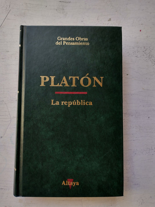 Libro usado en venta: La Republica de Platon; editorial Altaya impreso en 1993 realizamos envios a todo el mundo.1