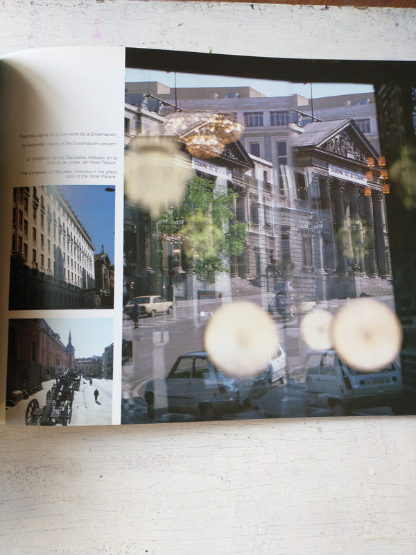 Libro usado en venta: Un paseo por Madrid de Luis Carandell - Ramon Masats; editorial Lunwerg impreso en 1996 realizamos envios a todo el mundo.3