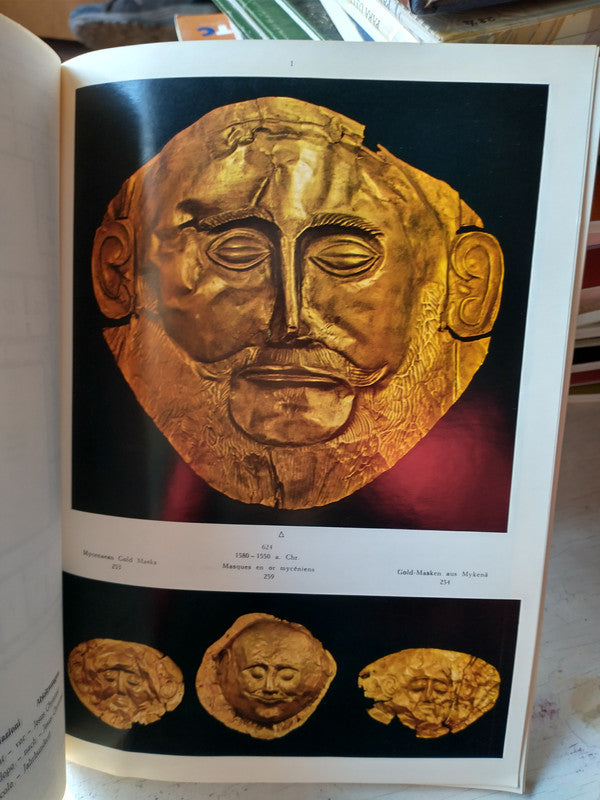 Libro usado en venta: National Museum of Archaeology Athens de Spyros Meletzis - Helen Papadakis; editorial Schnell & Steiner impreso en 1963.4