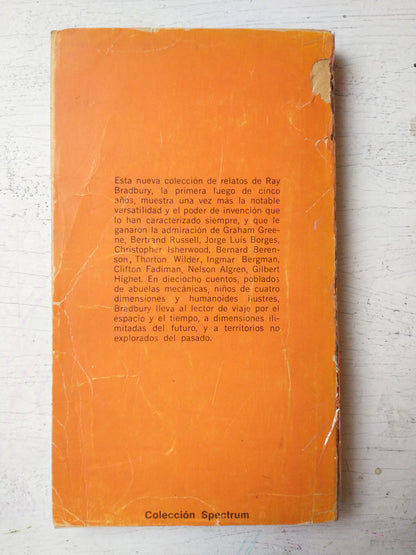 Libro usado en venta: Fantasmas de lo nuevo de Ray Bradbury; editorial Minotauro impreso en 1972 realizamos envios a todo el mundo.2