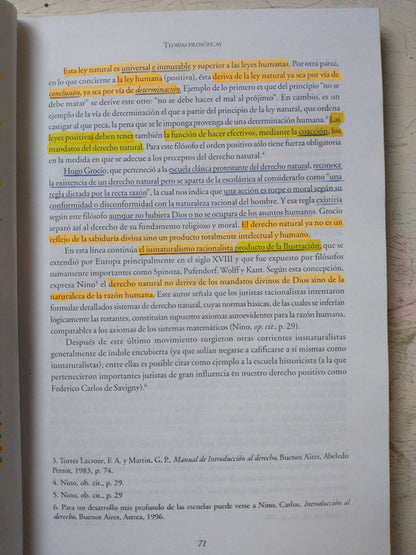 Libro usado en venta: Principios generales de Derecho latinoamericano; editorial Eudeba impreso en 2010 realizamos envios a todo el mundo.4