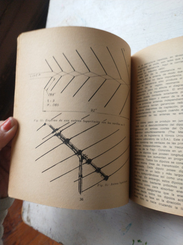 Libro usado en venta: El jorobadito de Roberto Arlt; editorial HD Libros impreso en 2021 realizamos envios a todo el mundo.2