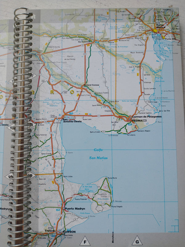 Libro usado en venta: Guia de Turismo y hoteles en la Argentina; editorial Automapa impreso en 2000 realizamos envios a todo el mundo.3