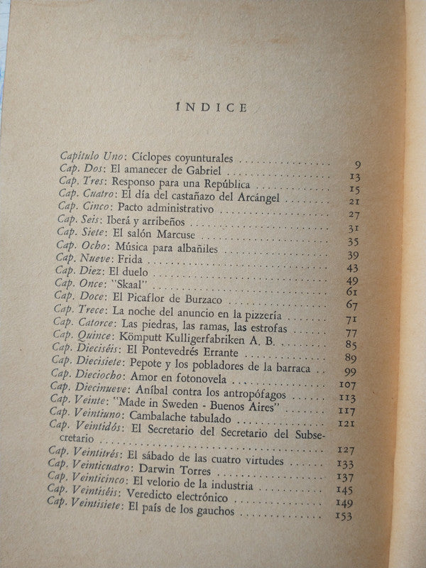 Libro usado en venta: El ojo unico de la ballena de Beatriz Guido; editorial Merlin impreso en 1971 realizamos envios a todo el mundo.2