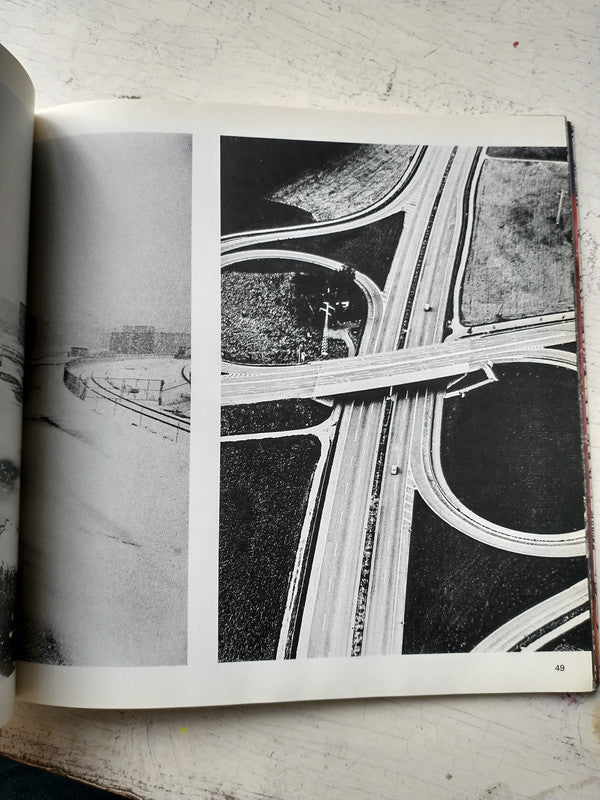 Libro usado en venta: El paisaje - La significacion del Paisaje - Suiza, Tierra de vacaciones; editorial OSEC impreso en 1983 envios a todo el mundo.1