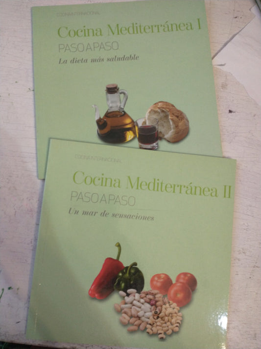 Libro usado en venta: Cocina internacional - Cocina Mediterranea (1 y 2); editorial Clarin/Sol 90 impreso en 2006 realizamos envios a todo el mundo.1