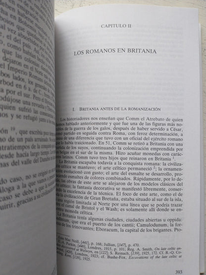 Libro usado en venta: Los celtas y la civilizacion celtica de Henri Hubert; editorial Akal Universitaria impreso en 1988 envios a todo el mundo.2