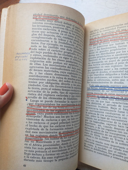 Libro usado en venta: La transicion del esclavismo al feudalismo; editorial Akal Universitaria impreso en 1980 realizamos envios a todo el mundo.3