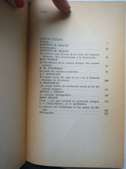 Libro usado en venta: La transicion del esclavismo al feudalismo; editorial Akal Universitaria impreso en 1980 realizamos envios a todo el mundo.4
