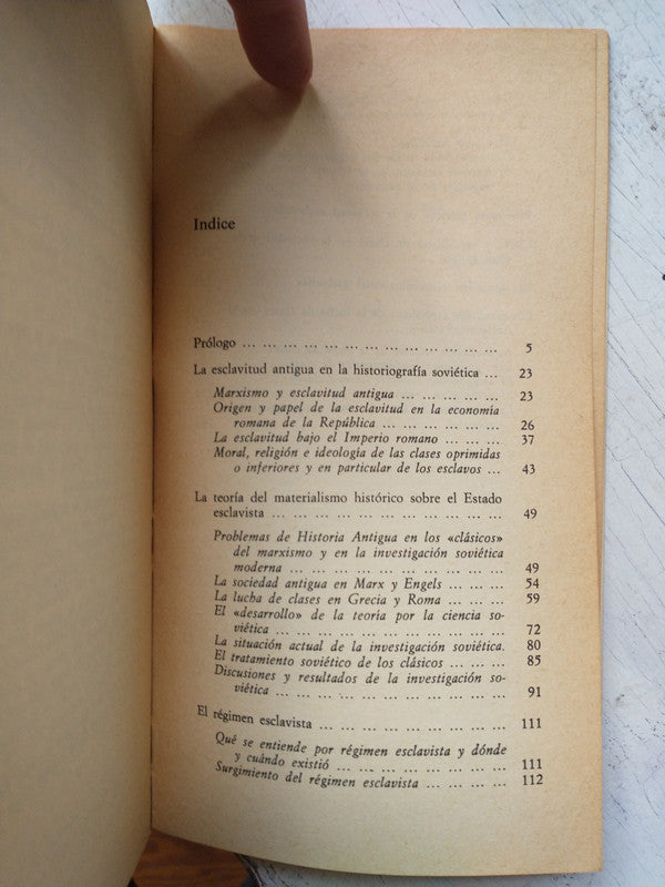 Libro usado en venta: Historia social del mundo occidental de Susana Bianchi; editorial Universidad Nacional de Quilmes impreso en 2005.2