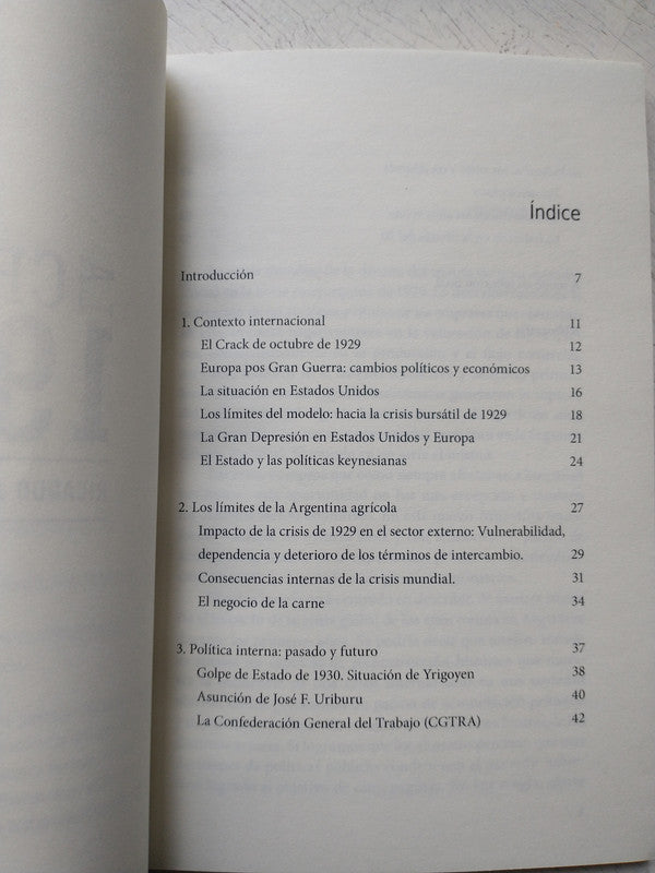 Libro usado en venta: La vida en la frontera de la Matanza (1765-1780) de Analia Yael Artola; editorial CLM impreso en 2011 envios a todo el mundo.2