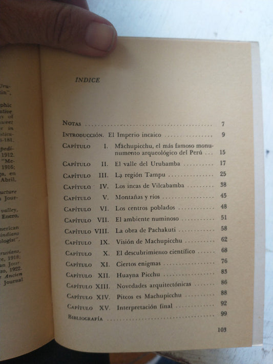 Libro usado en venta: Machu Picchu de Luis E. Valcarcel; editorial Eudeba impreso en 1984 realizamos envios a todo el mundo.2