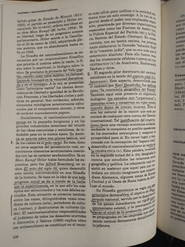Libro usado en venta: Diccionario de ciencias sociales y politicas de Torcuato S Di Tella; editorial Punto Sur impreso en 1989 envios a todo el mundo.3