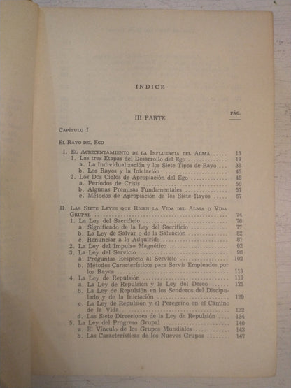 Libro usado en venta: Tratado sobre los siete rayos - Tomo 2 de Alice A. Bailey; editorial Kier impreso en 1959 realizamos envios a todo el mundo.3
