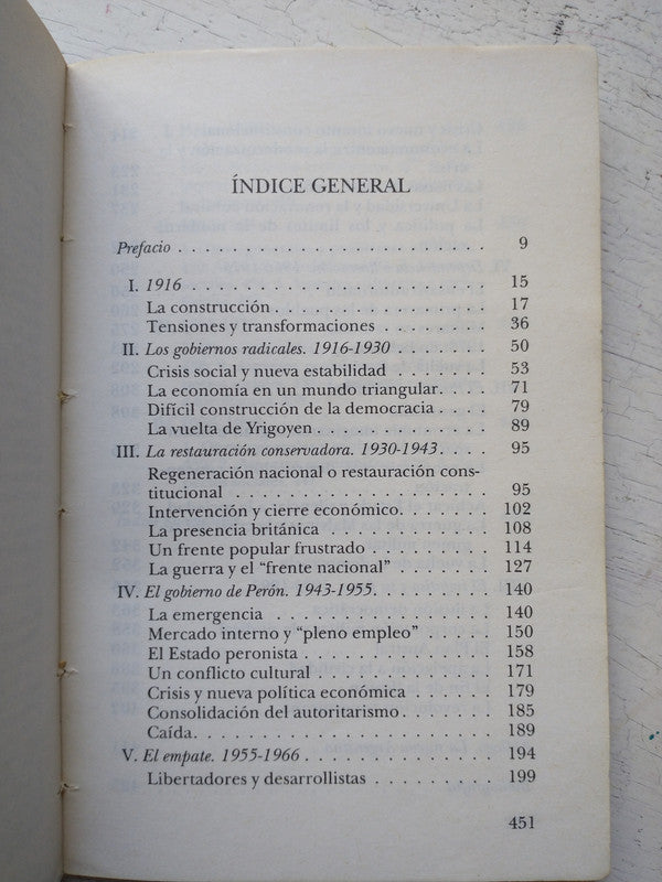Libro usado en venta: Apologia de Socrates de Platon; editorial Araujo impreso en 1943 realizamos envios a todo el mundo.2