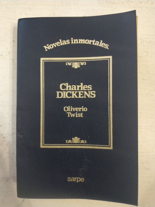 Libro usado en venta: Oliverio twist de Charles Dickens (Carlos Dickens); editorial Sarpe impreso en 1985 realizamos envios a todo el mundo.1