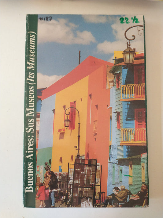Libro usado en venta: Buenos Aires: Sus Museos (Its Museums); editorial Delfos impreso en 1998 realizamos envios a todo el mundo.1