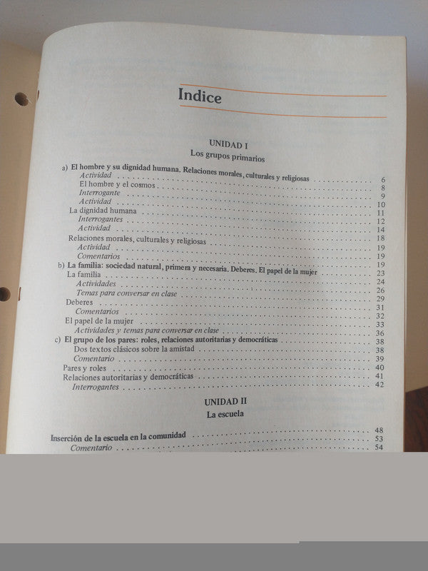 Libro usado en venta: Obras selectas (3 Tomos) de Charles Dickens (Carlos Dickens); editorial Aguilar impreso en 1991 envios a todo el mundo.2