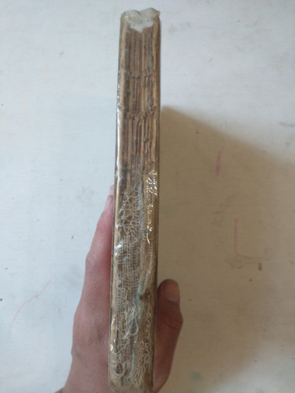 Libro usado en venta: La actualidad de Alemania; impreso en 2006 realizamos envios a todo el mundo.2