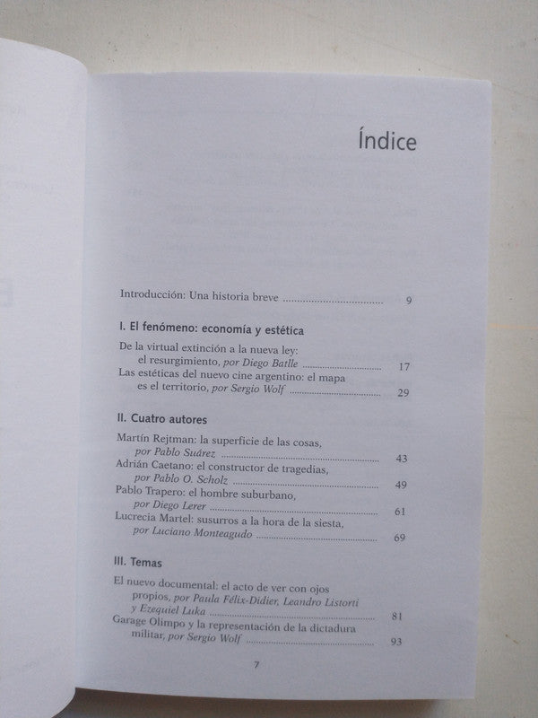 Libro usado en venta: Nuevo Cine Argentino - New Argentine Cinema de Horacio Bernades - Diego Lerer; editorial Tatanka impreso en 2002.3