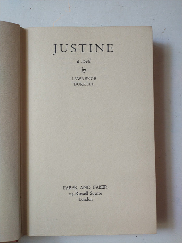 Libro usado en venta: Justine de Lawrence Durrell; editorial Faber and Faber impreso en 1957 realizamos envios a todo el mundo.1