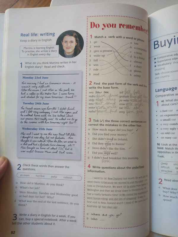 Libro usado en venta: Cutting edge (Students' Book + Workbook) Ciclo de consolidacion 3 de Sarah Cunningham - Peter Moor; Longman impreso en 2005.2