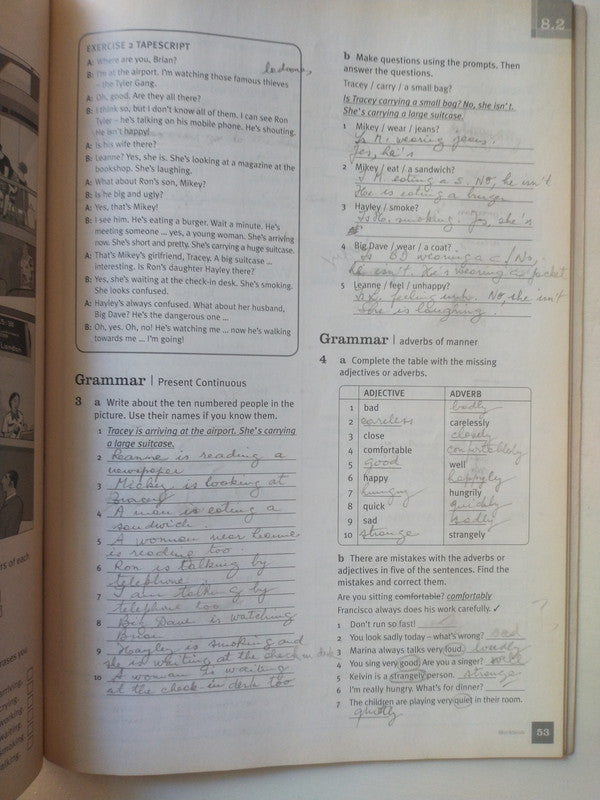 Libro usado en venta: Total English (Students' Book + Workbook) Ciclo basico 5; editorial Longman impreso en 2009 realizamos envios a todo el mundo.2