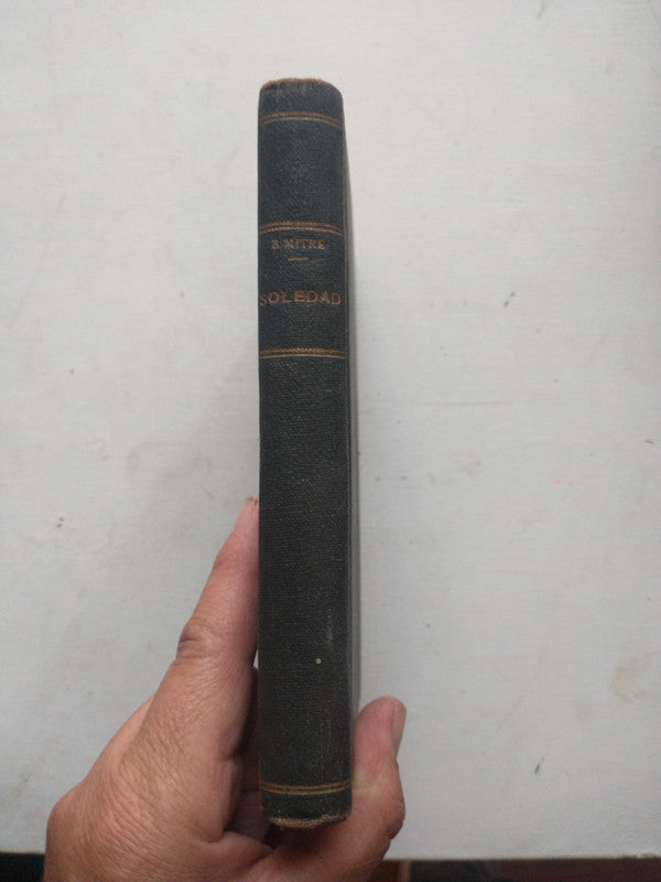 Libro usado en venta: Sin novedad en el frente de Erich Maria Remarque; editorial Tor impreso en 1944 realizamos envios a todo el mundo.2