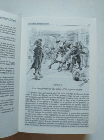 Libro usado en venta: Crines al viento de Julia Morilla de Campbell; editorial Plus Ultra impreso en 1981 realizamos envios a todo el mundo.2