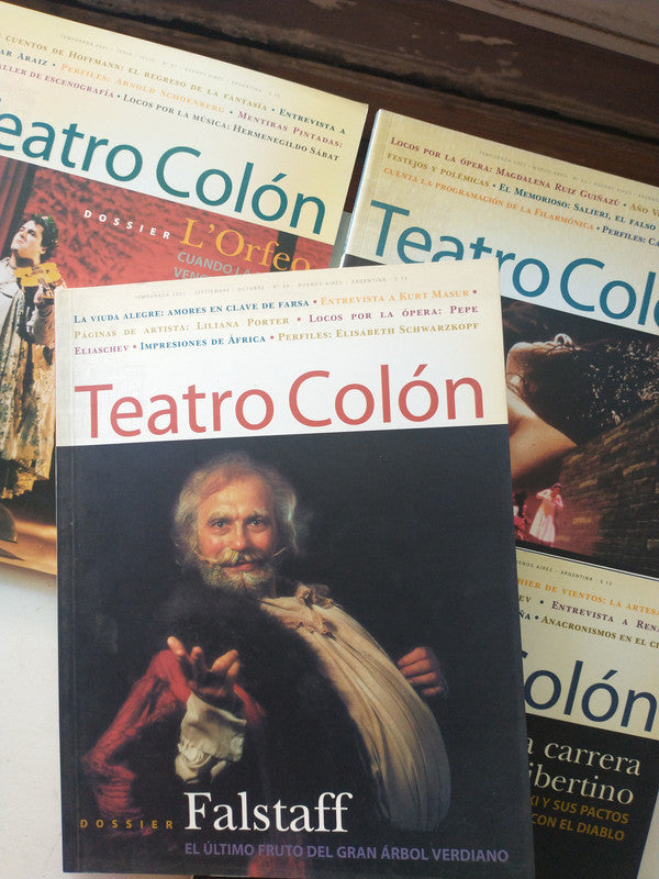 Libro usado en venta: Teatro Colon (Temporada 2001) 4 Vol. de Revista; editorial Artes Graficas Corin Luna impreso en 2001 envios a todo el mundo.1