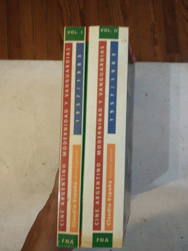 Libro usado en venta: Cine Argentino (5 tomos) de Claudio España; editorial Fondo nacional de las artes impreso en _ realizamos envios a todo el mundo.4